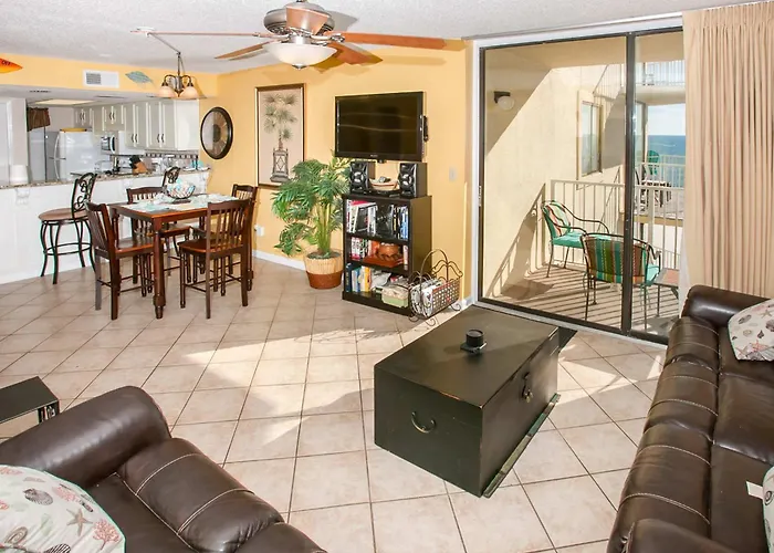 Beachfront Private 6th-floor Balcony Gulf Views Pool Sundeck *