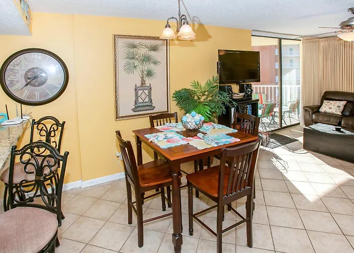 Beachfront Private 6th-floor Balcony Gulf Views Pool Sundeck Holiday home