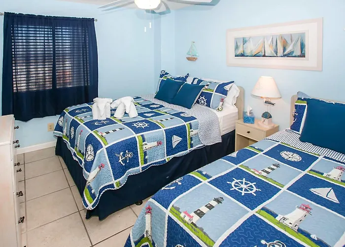 Beachfront Private 6th-floor Balcony Gulf Views Pool Sundeck