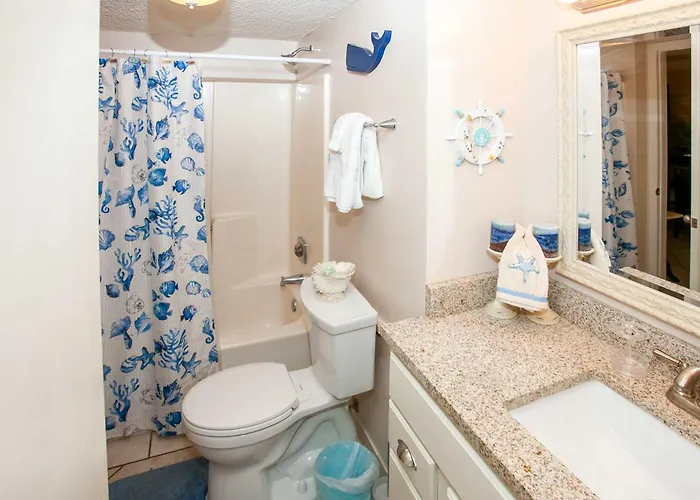 Holiday home Beachfront Private 6th-floor Balcony Gulf Views Pool Sundeck