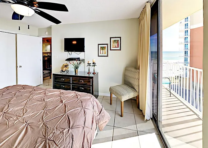 Holiday home Beachfront Private 6th-floor Balcony Gulf Views Pool Sundeck *